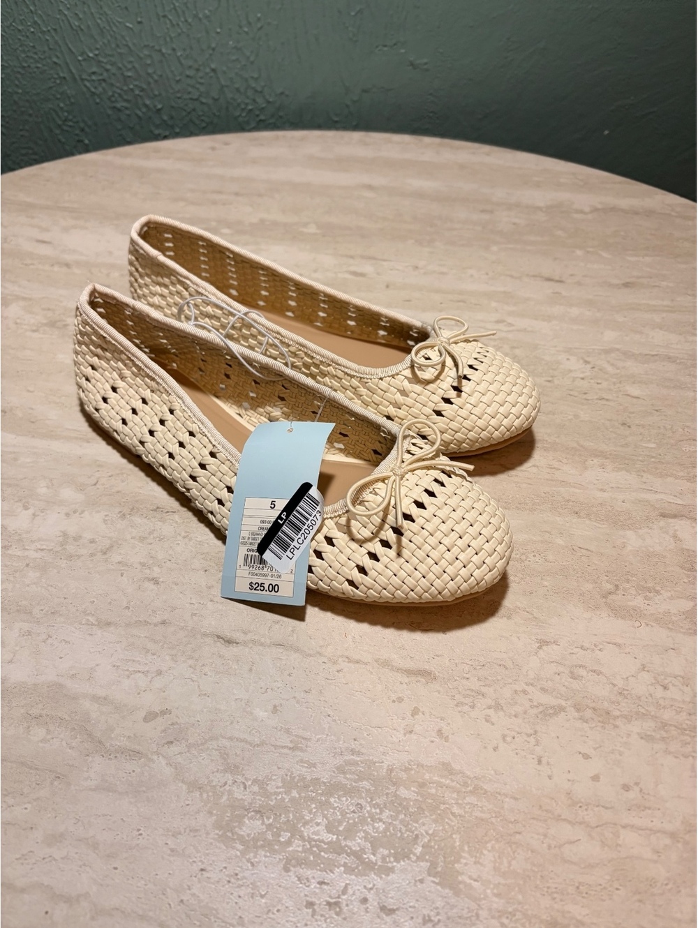Cat & Jack Cream Woven Ballet Flats Size 5 with Bow Detail